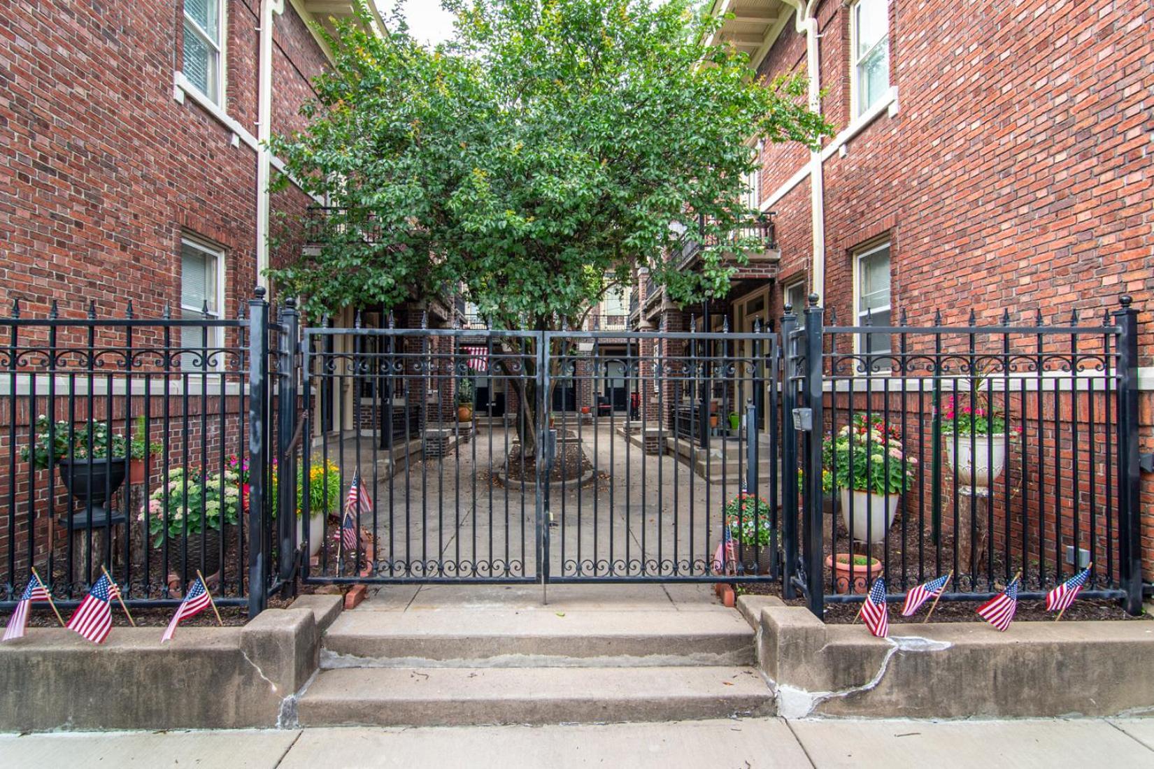 Charming New Orleans-Style Apartment With Gated Courtyard! Little Rock Extérieur photo